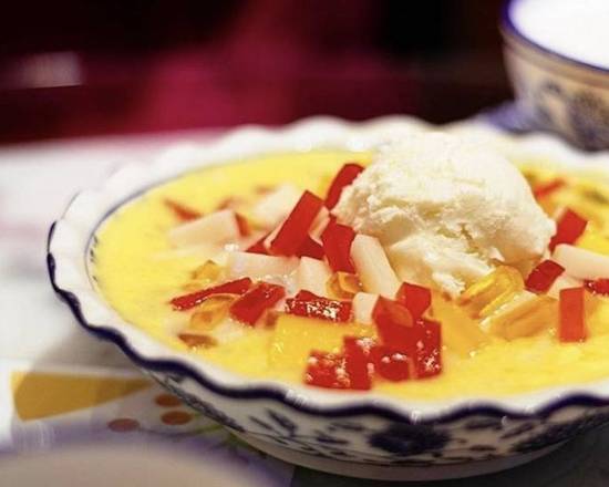 M4. Mango Mango with Mini Mochi + Ice Cream 雪糕多芒小丸子